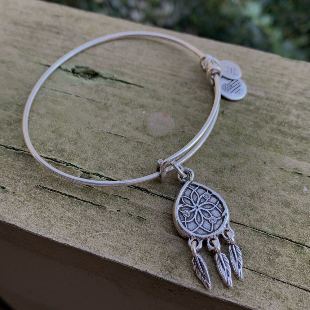 Alex and Ani • Dreamcatcher Bangle